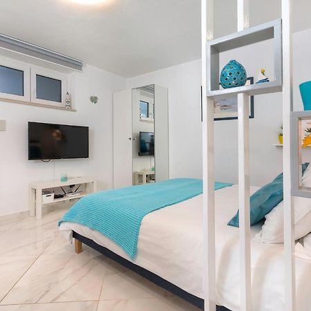 Apartamento Blue Star Premantura Exterior foto